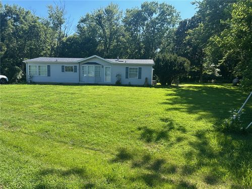 825 S Division St, Westfield, IL, 62474 | Card Image