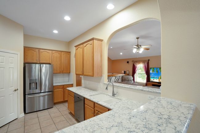 213 S Buffalo Pass, House other with 3 bedrooms, 2 bathrooms and 6 parking in Georgetown TX | Image 12