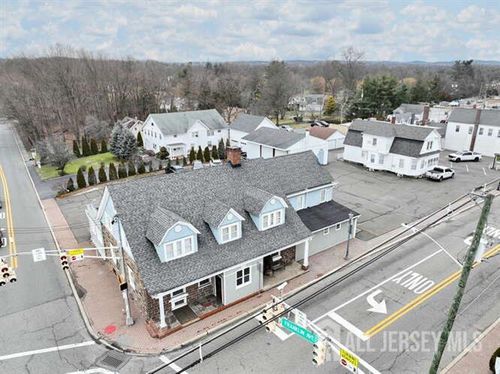 a-625 Wyckoff Ave, Wyckoff, NJ, 07481-1425 | Card Image