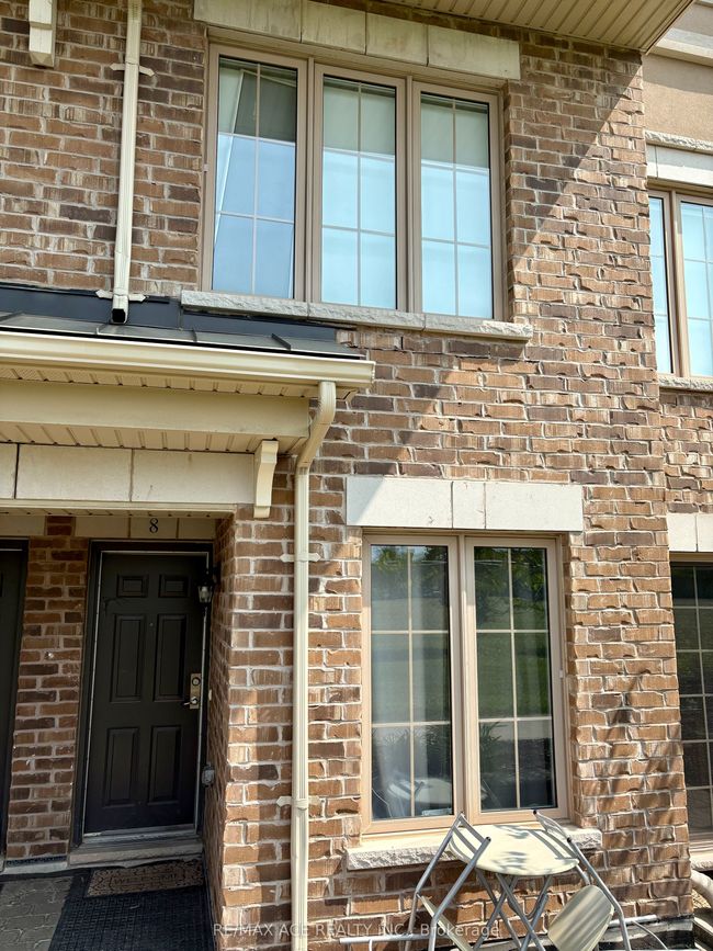 8 - 2441 Greenwich Dr, Condo with 2 bedrooms, 2 bathrooms and 2 parking in Oakville ON | Image 35