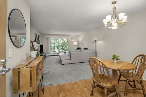 apt-387-3155 Coachman Rd, Eagan, MN, 55121-1812 | Card Image