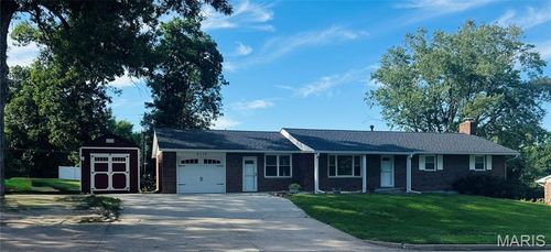 4114 W Ely Rd, Hannibal, MO, 63401-2539 | Card Image