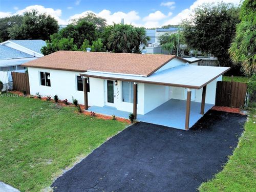 1221 Cleve H Dixon Ave, Riviera Beach, FL, 33404 | Card Image