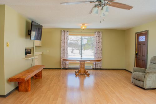 8214 Sweet Sap Rd Nw, Puposky, MN, 56667-6844 | Card Image