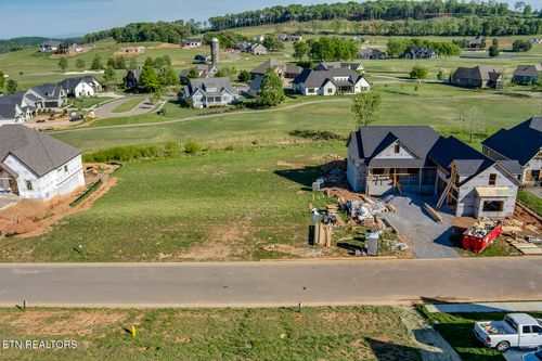 2258 Chestnut Ln, Loudon, TN, 37774-2084 | Card Image