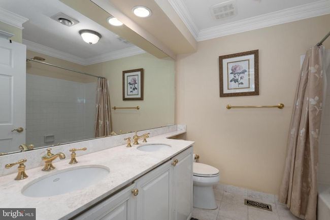 111 Saint Clair Ct, Townhouse with 3 bedrooms, 3 bathrooms and null parking in Princeton NJ | Image 26