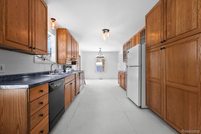 224 Elm Ave, House other with 5 bedrooms, 2 bathrooms and null parking in Roscommon MI | Image 17