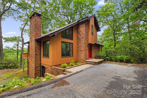 7-285 Fairway Loop, Burnsville, NC, 28714-8727 | Card Image
