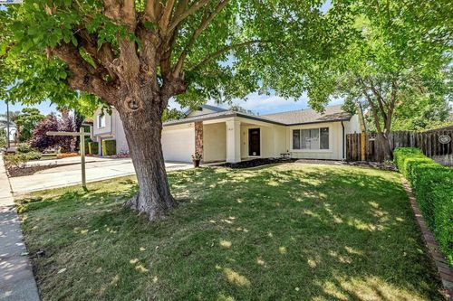 1832 Mira Loma St, Livermore, CA, 94551-1255 | Card Image