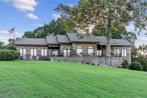 8289 Eagle Crest Dr, Rogers, AR, 72756-7737 | Card Image