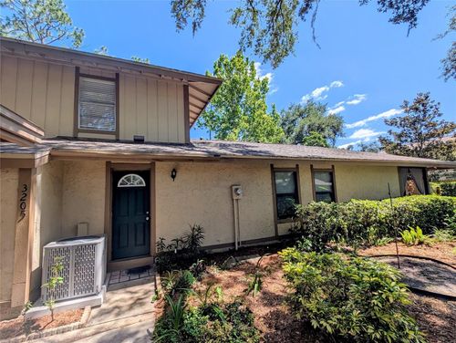 3205 Deer Ct, BRANDON, FL, 33511-7320 | Card Image