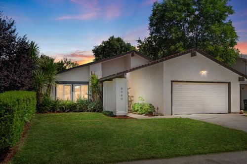8940 Red Leaf Way, Sacramento, CA, 95826 | Card Image
