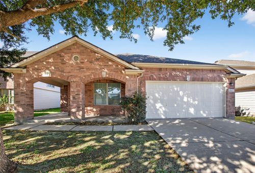 10635 Gold Finch Rd, Baytown, TX, 77523-2070 | Card Image