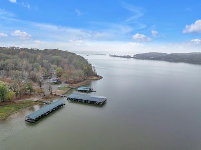 161 Cane Creek Boat Dock Ln, House other with 3 bedrooms, 2 bathrooms and 1 parking in Stewart TN | Image 2