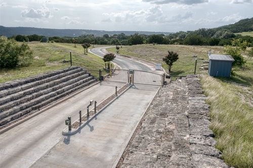 406 Wagon Wheel Trl, Bertram, TX, 78605-4642 | Card Image