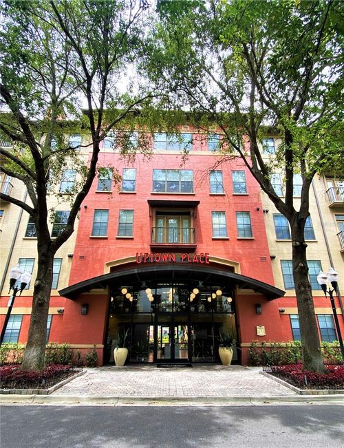 apt-233-911 N Orange Ave, ORLANDO, FL, 32801-1068 | Card Image