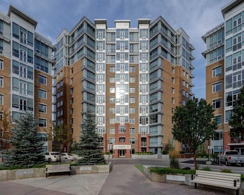 604-32 Varsity Estates Cir Nw, Calgary, AB, T3A2Y1 | Card Image