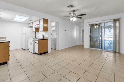 b-461 N Lamb Blvd, Las Vegas, NV, 89110-3491 | Card Image