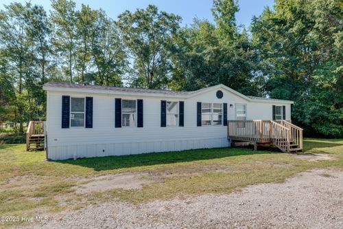 9277 Keipper Ave Ne, Leland, NC, 28451-8015 | Card Image