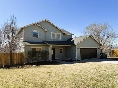 7530 Andrew Dr, Klamath Falls, OR, 97603-7181 | Card Image