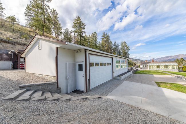 Exterior front of workshop | Image 11