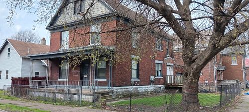 902 17th St, Erie, PA, 16502-1536 | Card Image