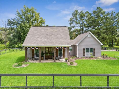 22101 Fletcher Rd, Ponchatoula, LA, 70454-5409 | Card Image