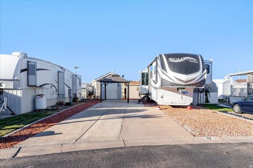 trlr-52-448 E Telegraph St, Washington, UT, 84780-1863 | Card Image