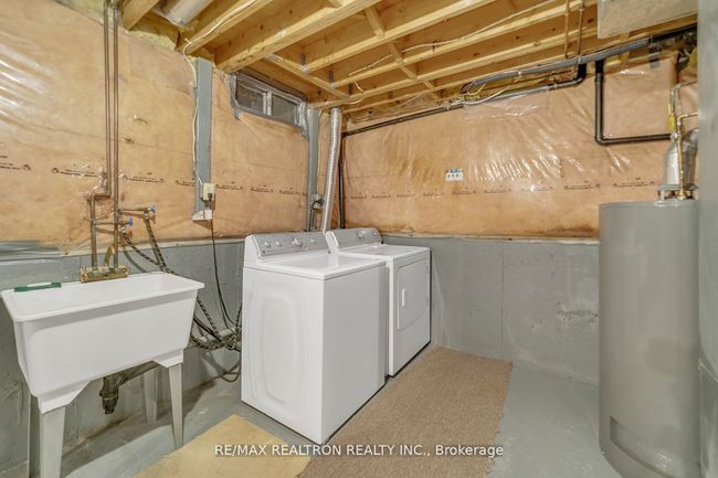 155 Dawlish Ave, House other with 3 bedrooms, 3 bathrooms and 4 parking in Aurora ON | Image 33