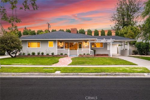1523 Freeman Ln, Santa Ana, CA, 92706-1512 | Card Image