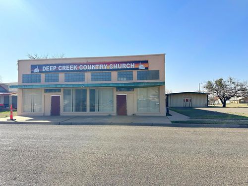 904 26th St, Snyder, TX, 79549-2802 | Card Image