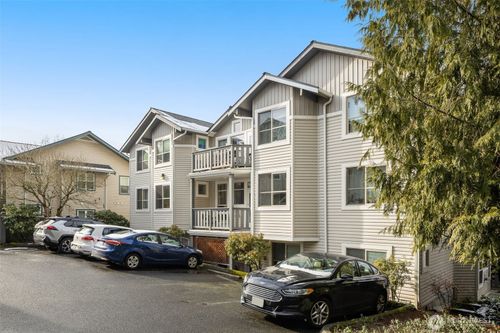 apt-305-11550 Stone Ave N, Seattle, WA, 98133-1515 | Card Image
