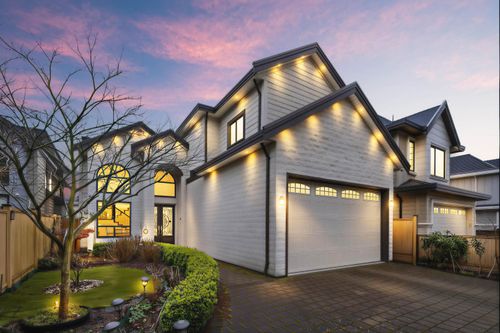 3800 Blundell Rd, Richmond, BC, V7C1G4 | Card Image