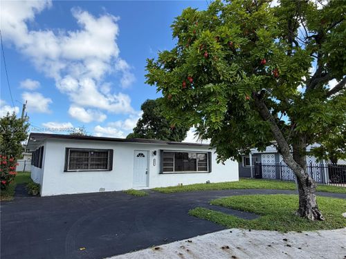 0-2531 Nw 152nd Ter, Miami Gardens, FL, 33054-2731 | Card Image