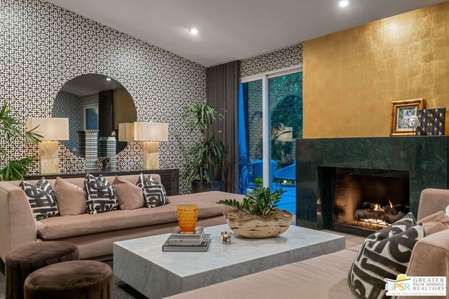 3708 E Bogert Trl, Condo with 2 bedrooms, 3 bathrooms and 2 parking in Palm Springs CA | Image 22