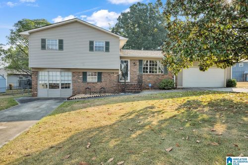 3029 Burkwood Rd, FULTONDALE, AL, 35068-1429 | Card Image