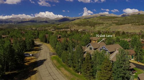 70-70 Oak Ln, Breckenridge, CO, 80424-8947 | Card Image