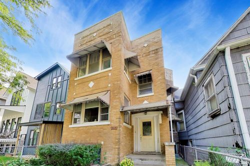 4252 N Whipple Street, Chicago, IL, 60618 | Card Image