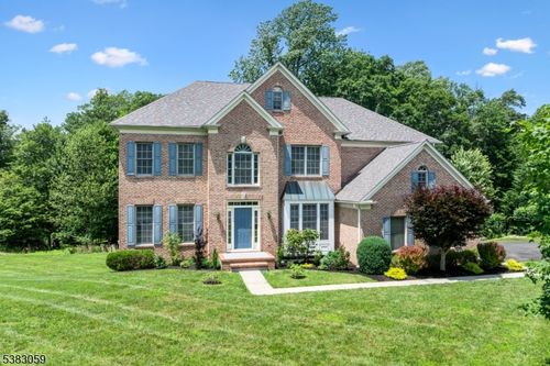 134 Top Of The World Way, Green Brook, NJ, 08812-1839 | Card Image