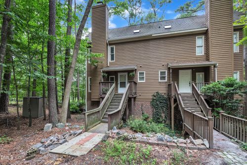 411 W Oak Ave, Wake Forest, NC, 27587-2163 | Card Image