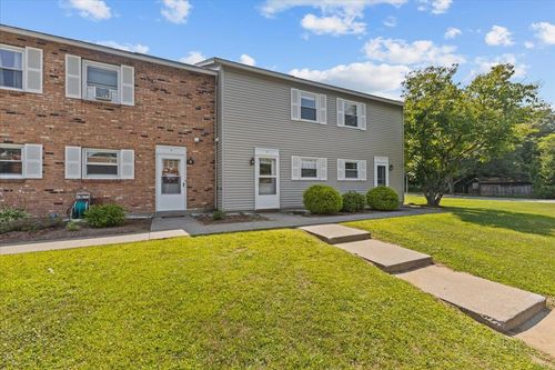 unit-2-21 Wells Ave, Colchester, VT, 05446-6280 | Card Image