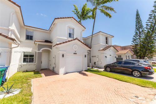 24653 Sw 110th Pl, Homestead, FL, 33032-4666 | Card Image