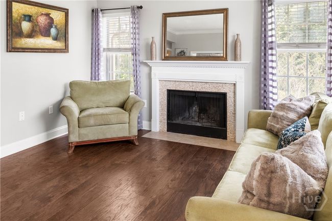 Yes, it is cozy. | Image 9