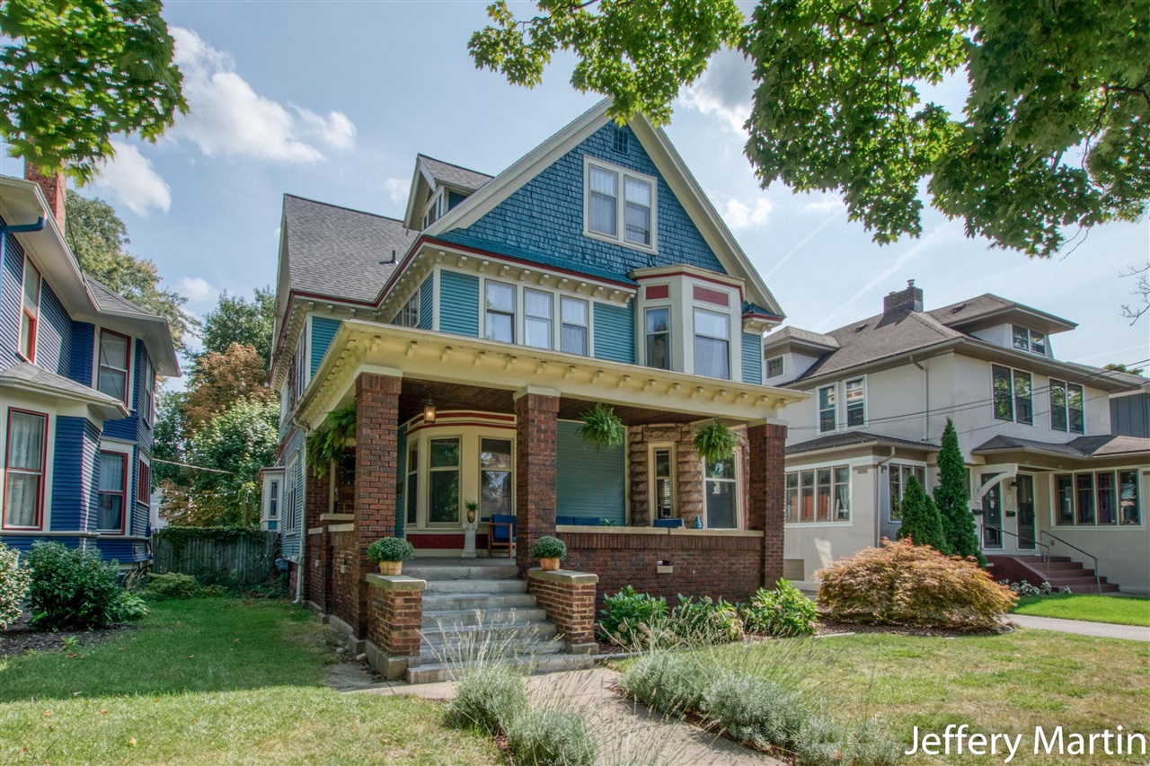 Madison Ave, Grand Rapids, MI 49503