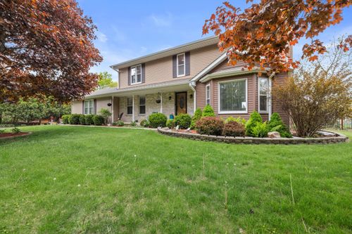 9989 11th Ave, Pleasant Prairie, WI, 53158-5427 | Card Image