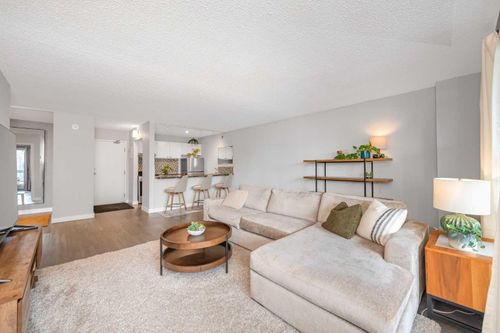 2003-221 6 Ave Se, Calgary, AB, T2G4Z9 | Card Image