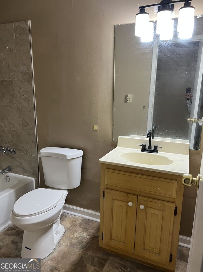 APT-706 - 3575 Oakvale Rd, Condo with 2 bedrooms, 2 bathrooms and null parking in Decatur GA | Image 4