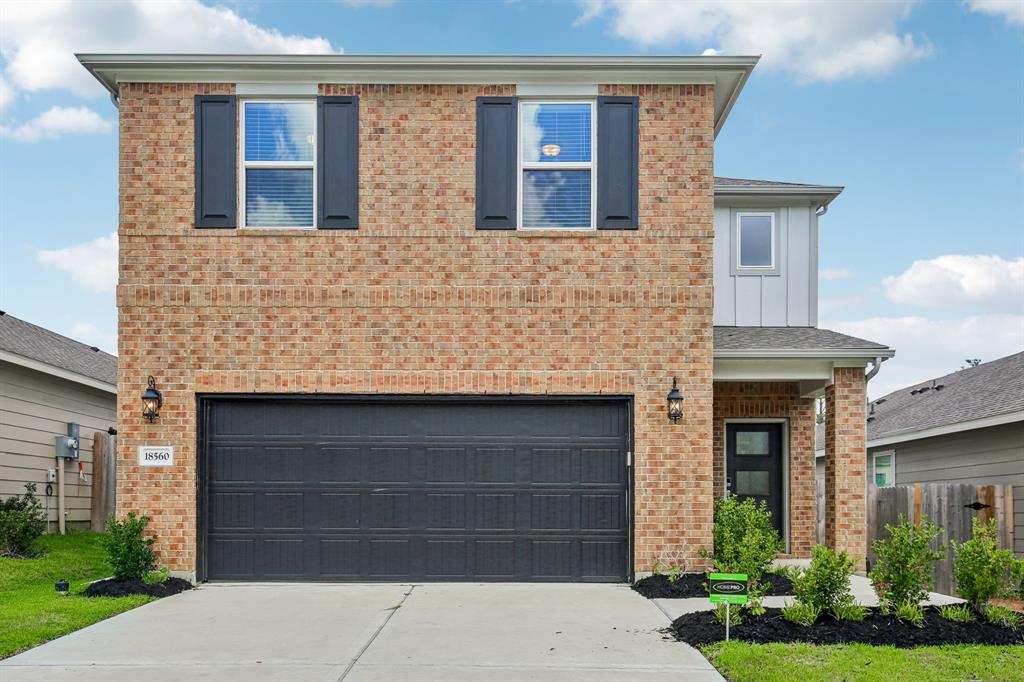 18560 Meadow Point Lane, For Sale in Montgomery Zoocasa