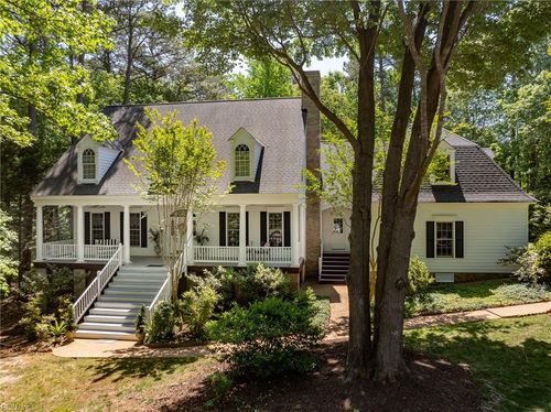 110 Workington, Williamsburg, VA, 23188-7406 | Card Image
