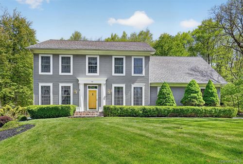 42 Philip Dr, Montgomery, NY, 12549-2336 | Card Image